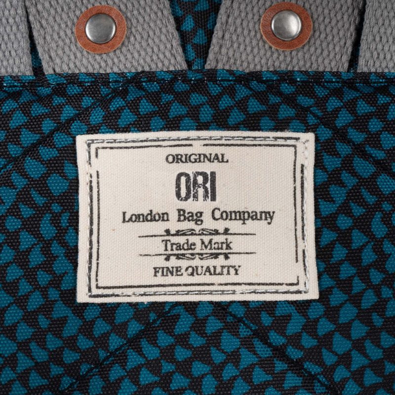 ORI BANTRY B SMALL CANVAS DEEP TEAL SNAKE LABEL