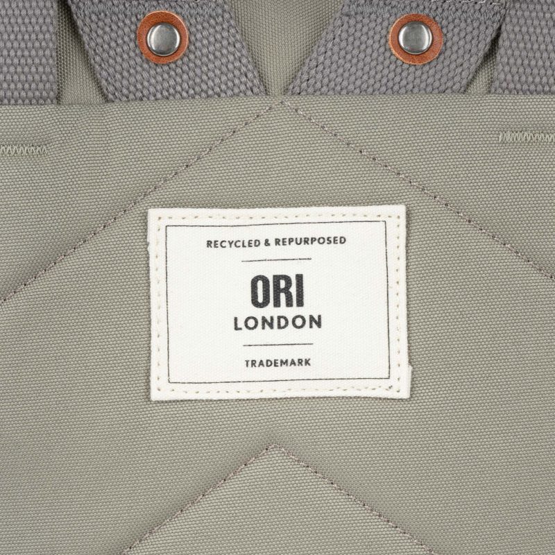 ORI FINCHLEY A MEDIUM CANVAS CORIANDER LABEL