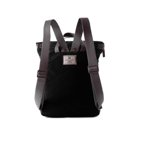 Ori Canfield B Medium Black Back