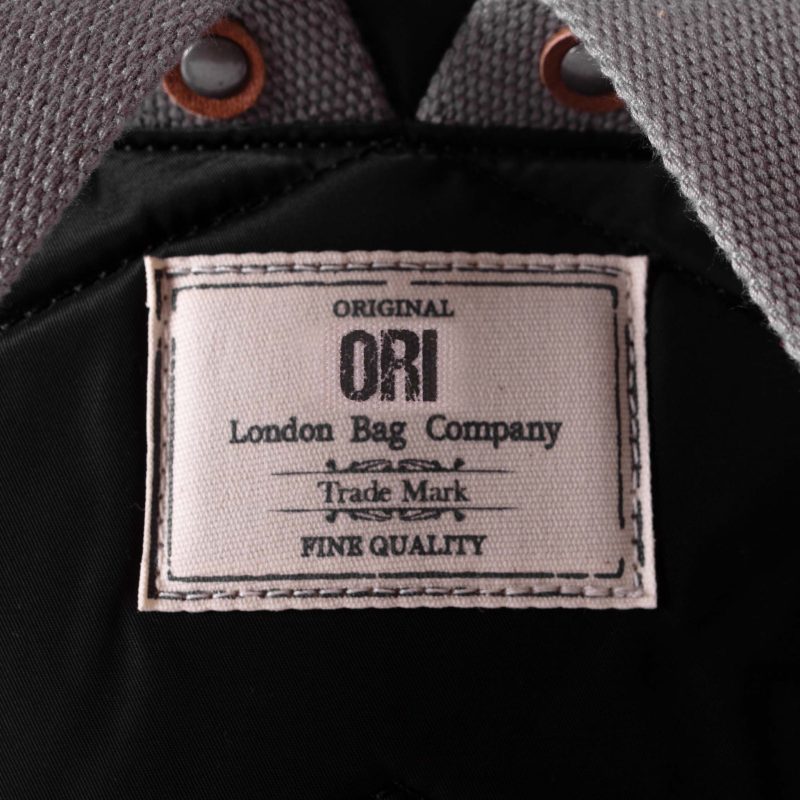 Ori Canfield B Medium Black Label