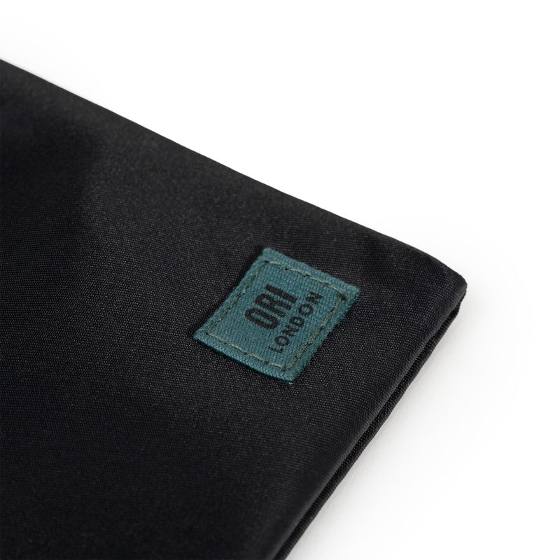 Ori Chelsea XSmall Allblacktealcapsule Label